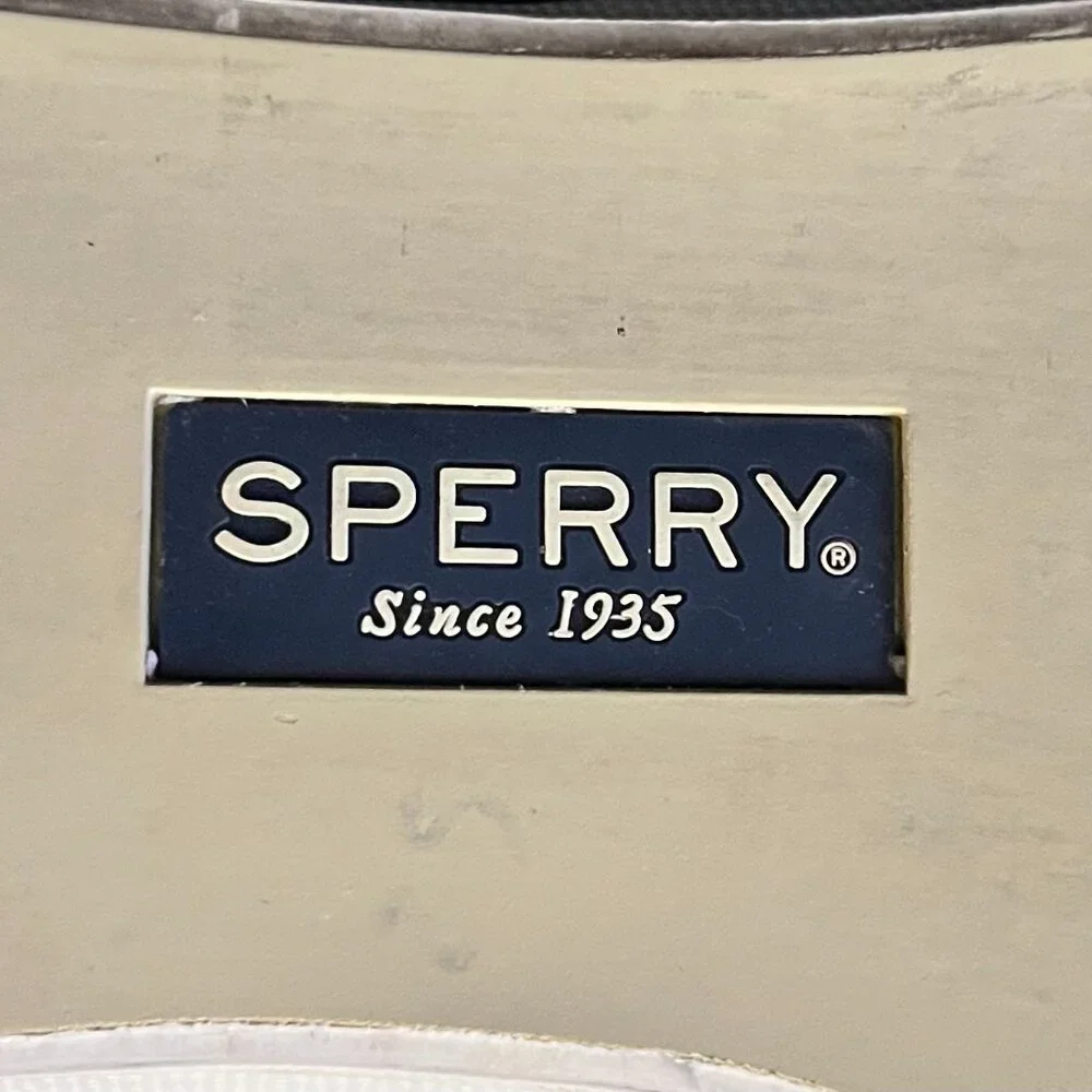 Sperry Women’s Silver-Tone/Platimum Memory Foam Slip-Ons - Picture 6 of 8